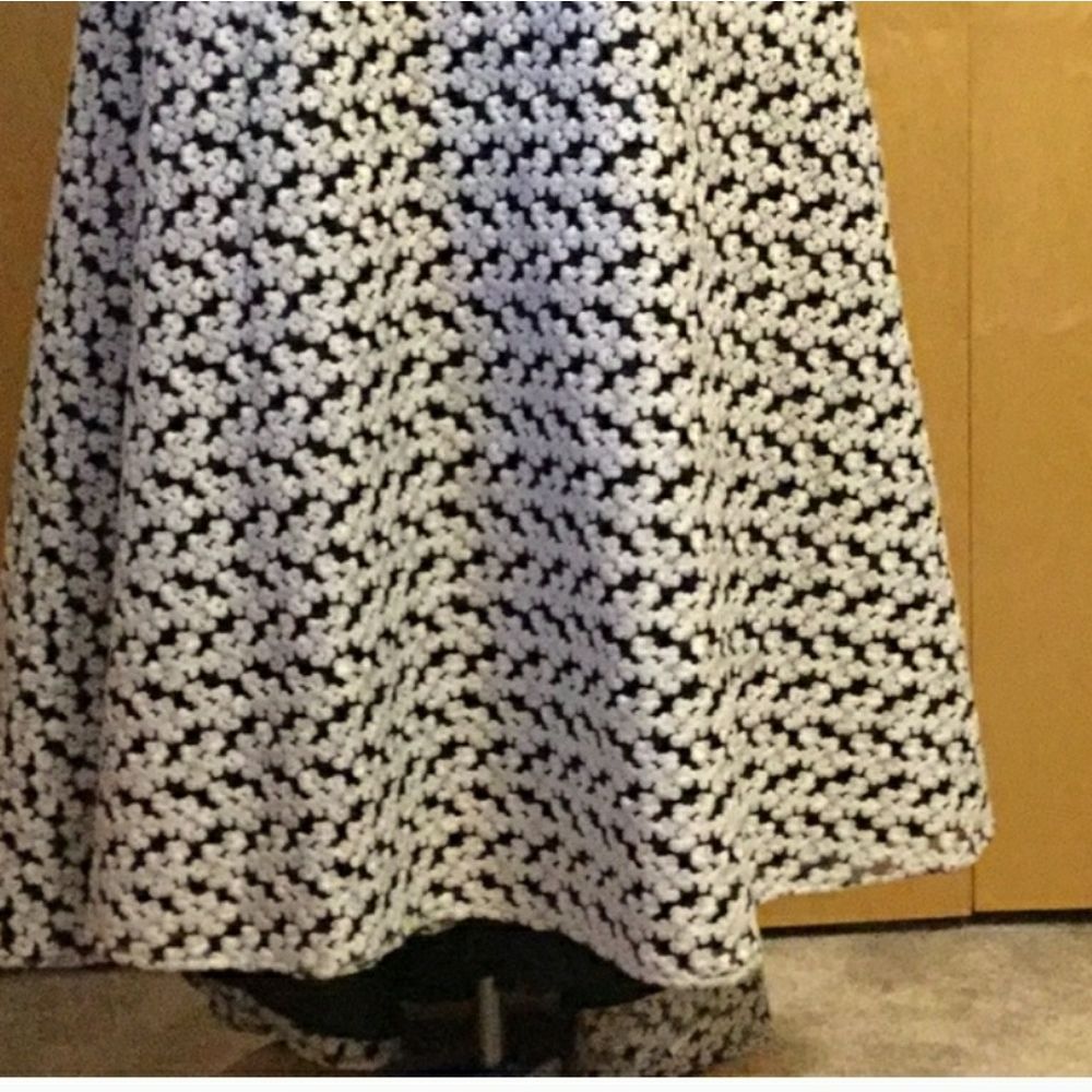 JS Collectios Strapless High Low - Picture 4 of 8